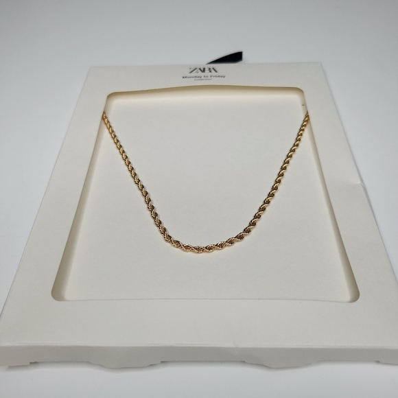 Zara Gold Tone Rope Necklace Brand New In Box - Picture 2 of 6